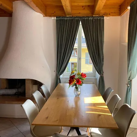 Duplex Avec Vue Et Montagnes 몽트뢰